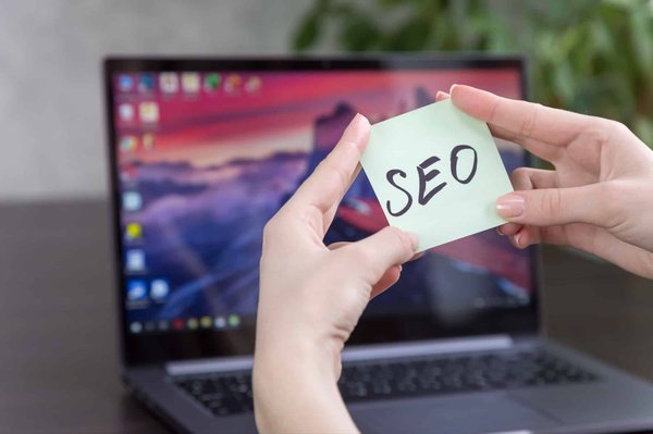 En quoi le SEO est-il crucial pour augmenter la visibilité de votre boutique en ligne ?