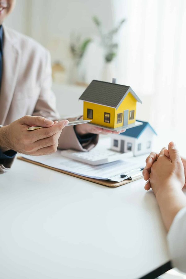 Maximisez vos profits en devenant marchand de biens avec la mdb academy